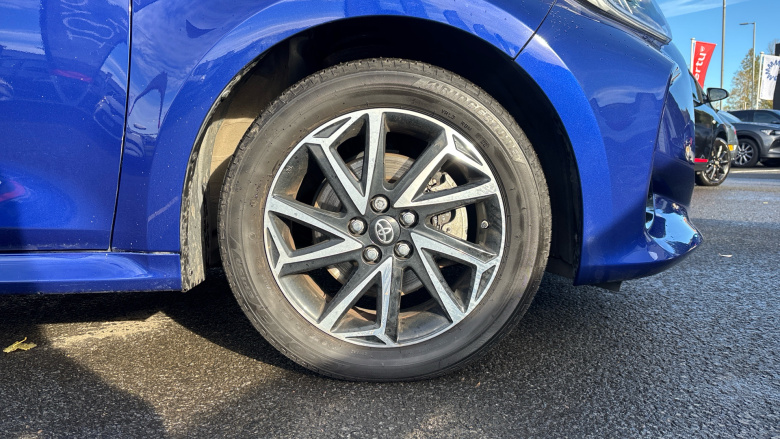 Toyota Yaris 1.5 Hybrid Design 5dr CVT Hybrid Hatchback